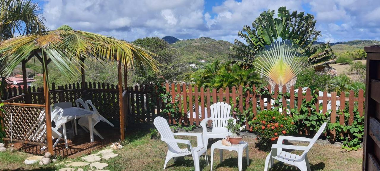Fleur Des Caraibes Apartment Sainte-Anne Exterior photo